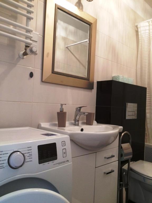 Apartament "Cleopatra 3" Z Miejscem Parkingowym, Faktury Vat Appartement Kielce Buitenkant foto