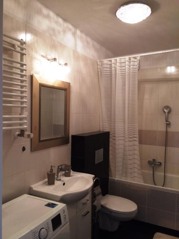 Apartament "Cleopatra 3" Z Miejscem Parkingowym, Faktury Vat Appartement Kielce Buitenkant foto