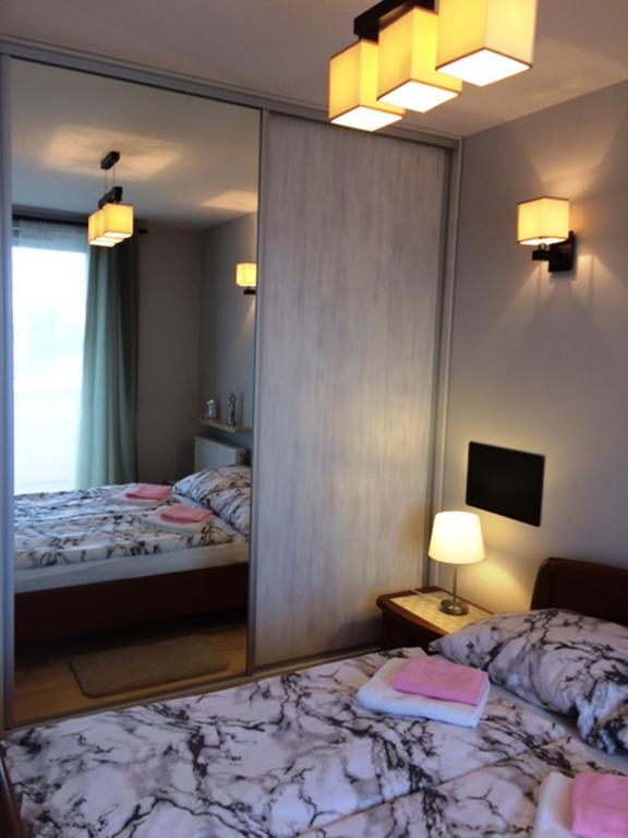 Apartament "Cleopatra 3" Z Miejscem Parkingowym, Faktury Vat Appartement Kielce Buitenkant foto