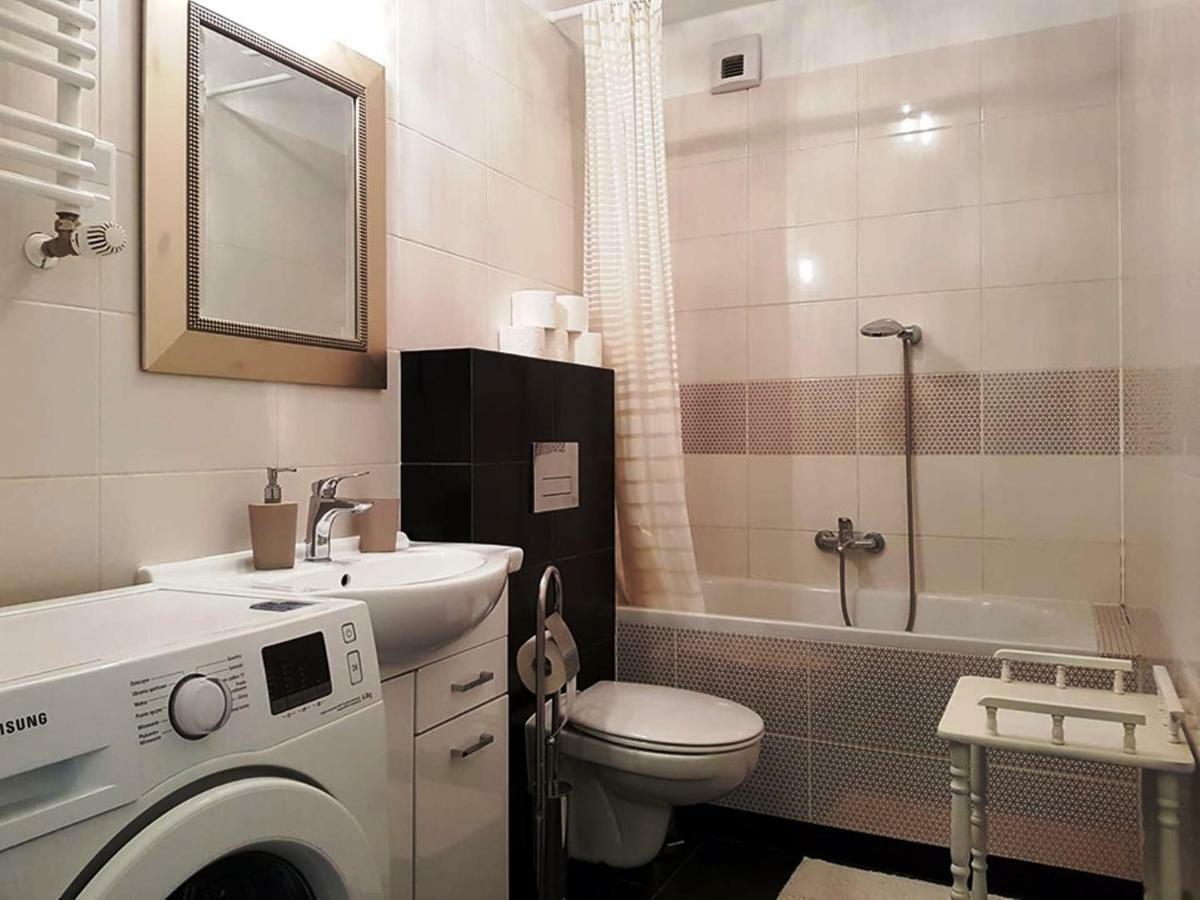 Apartament "Cleopatra 3" Z Miejscem Parkingowym, Faktury Vat Appartement Kielce Buitenkant foto